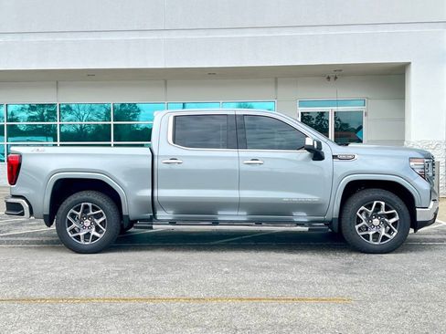 New 2026 GMC Sierra 1500 SLT w/ SLT Premium Plus Package image 3