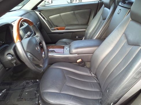 Used 2005 Cadillac XLR image 22