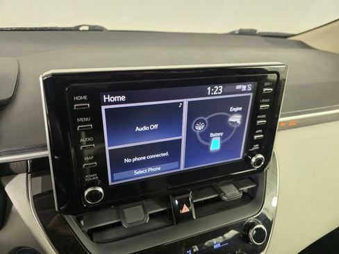 Used 2020 Toyota Corolla LE image 31