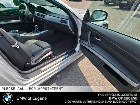 Used 2010 BMW 328i Convertible RWD image 9