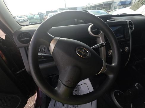 Used 2005 Scion xB image 13