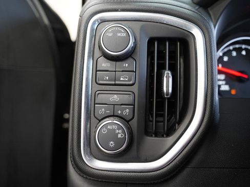 Used 2020 Chevrolet Silverado 1500 LT w/ LT Value Package image 22