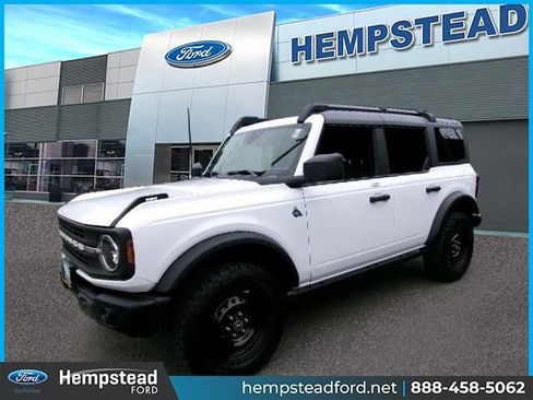 Certified 2023 Ford Bronco Black Diamond AWD/4WD image 1
