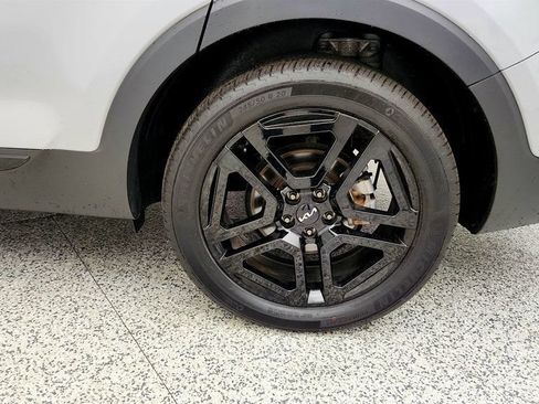 Used 2024 Kia Telluride SX Prestige X-Line AWD/4WD image 9