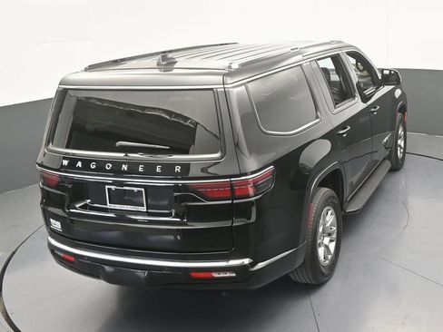 Used 2023 Jeep Wagoneer 4WD image 58