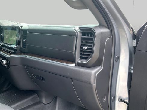 Used 2026 GMC Sierra 1500 Elevation w/ Elevation Select Package RWD image 17