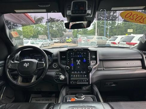 Used 2020 RAM 1500 Limited AWD/4WD image 17