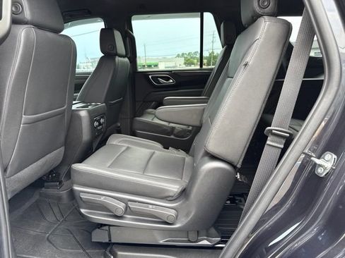 Used 2023 Chevrolet Tahoe LT w/ Luxury Package AWD/4WD image 22