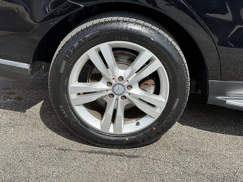 Used 2015 Mercedes-Benz ML 350 4MATIC image 25