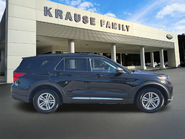 Certified 2024 Ford Explorer XLT AWD/4WD image 9