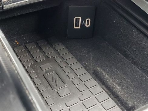 Certified 2023 Lincoln Corsair FWD w/ Equipment Group 101A image 21