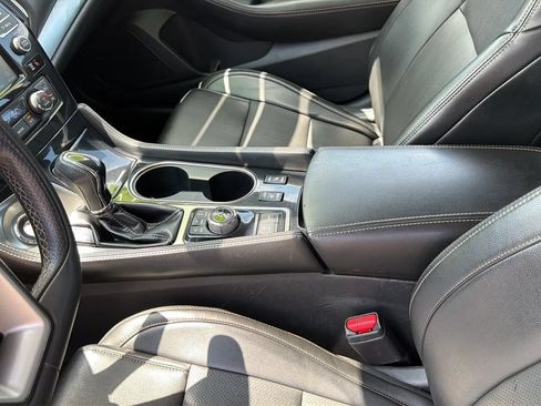 Used 2020 Nissan Maxima 3.5 SV w/ Floor Mat Group FWD image 14
