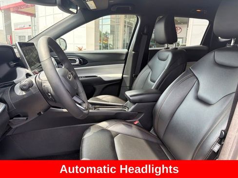 Used 2024 Jeep Compass Limited AWD/4WD image 11