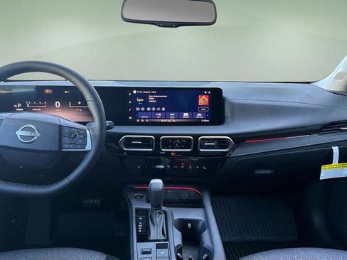 New 2026 Nissan Sentra SV FWD image 7