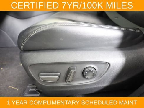 Used 2021 Toyota RAV4 Limited AWD/4WD image 19