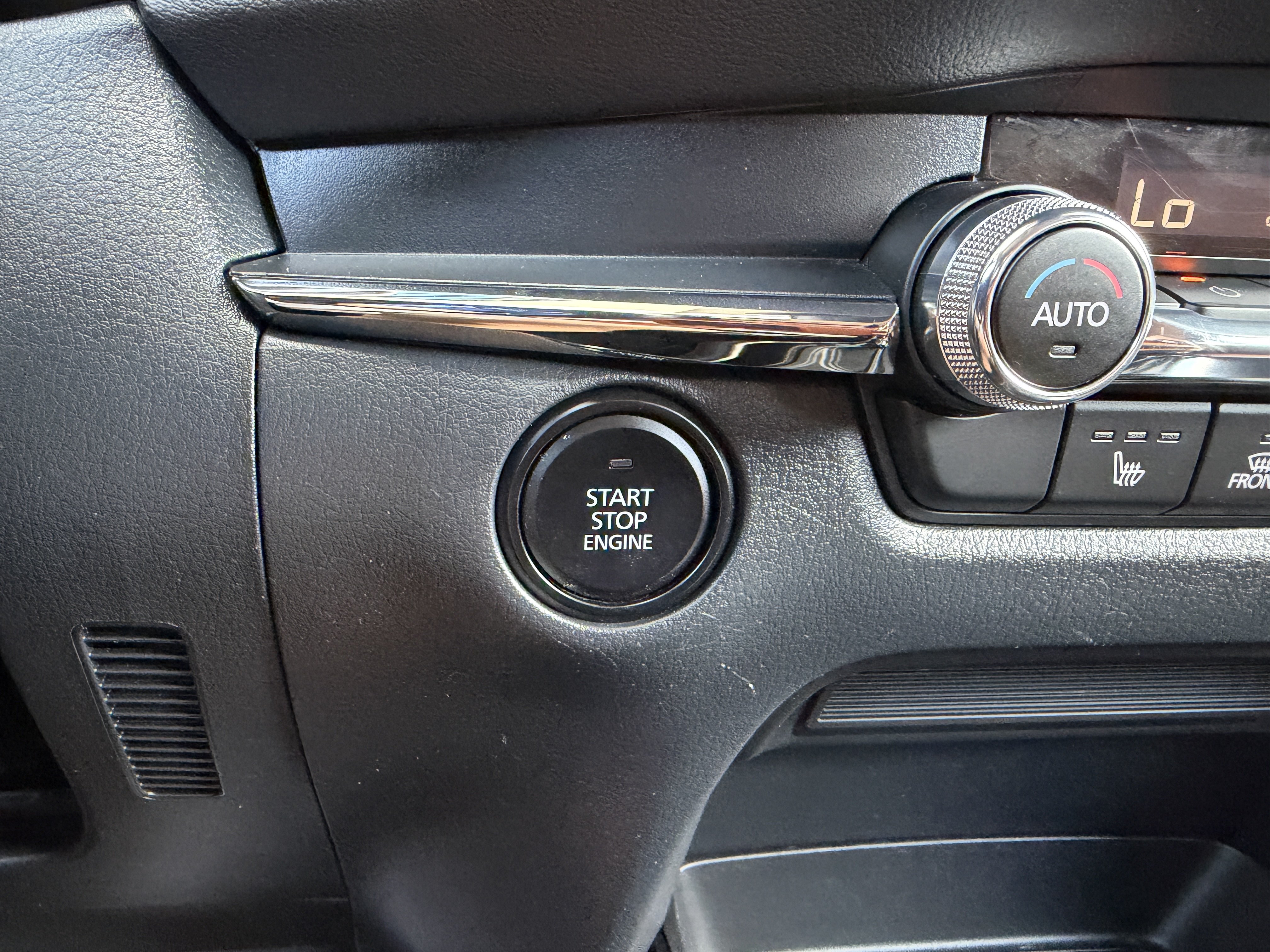 Used 2023 MAZDA CX-30 AWD 2.5 S w/ Preferred Package image 18
