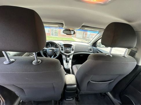 Used 2015 Chevrolet Cruze LT image 23
