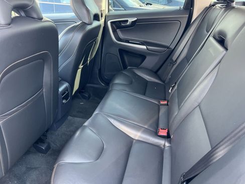 Used 2017 Volvo XC60 T6 Dynamic w/ Preferred Option Package image 20