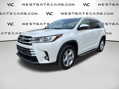 Used 2017 Toyota Highlander Limited image 1
