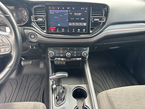 Used 2023 Dodge Durango GT AWD/4WD image 21