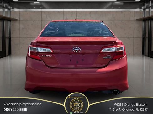 Used 2012 Toyota Camry SE image 4