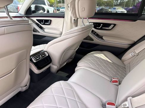 Certified 2023 Mercedes-Benz S 580 4MATIC Sedan image 14