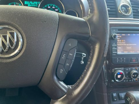 Used 2013 Buick Enclave Premium w/ LPO, Cargo Convenience Pkg FWD image 18