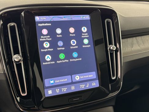 Certified 2025 Volvo XC40 B5 Core image 14