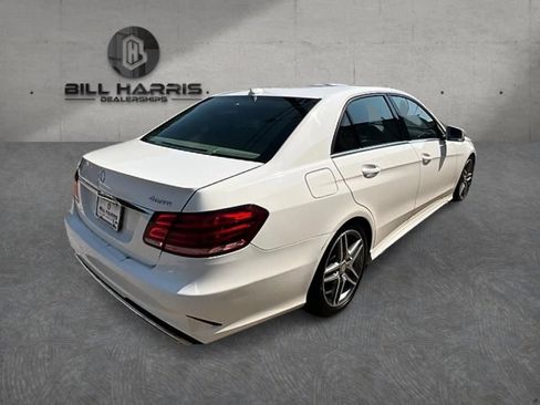 Used 2014 Mercedes-Benz E 350 4MATIC Sedan image 6