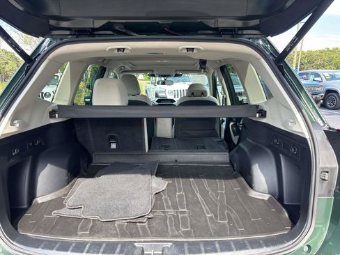 Used 2022 Subaru Forester Premium image 16