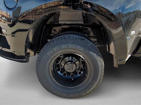 New 2026 RAM 3500 Laramie AWD/4WD image 10