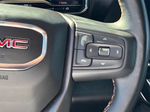 Certified 2025 GMC Sierra 2500 AT4 w/ AT4 Premium Plus Package image 18