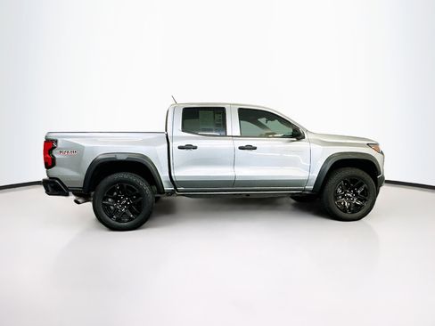 Used 2024 Chevrolet Colorado Trail Boss w/ Technology Package image 10