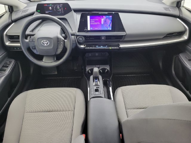Used 2024 Toyota Prius LE FWD image 14