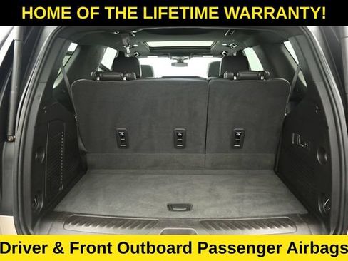 Used 2021 Chevrolet Tahoe LT w/ Luxury Package AWD/4WD image 36