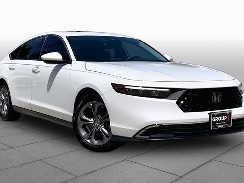 Used 2024 Honda Accord EX image 3