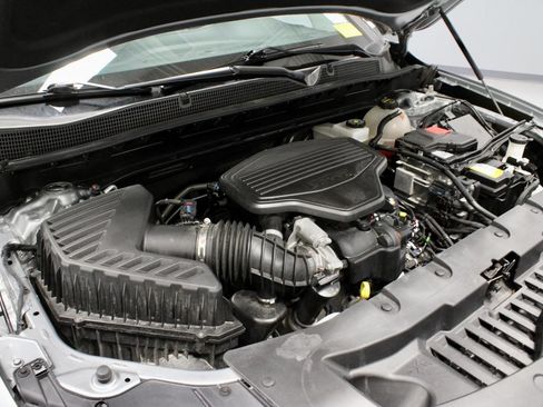 Used 2024 Chevrolet Blazer LT w/ LPO, Floor Liner Package FWD image 18
