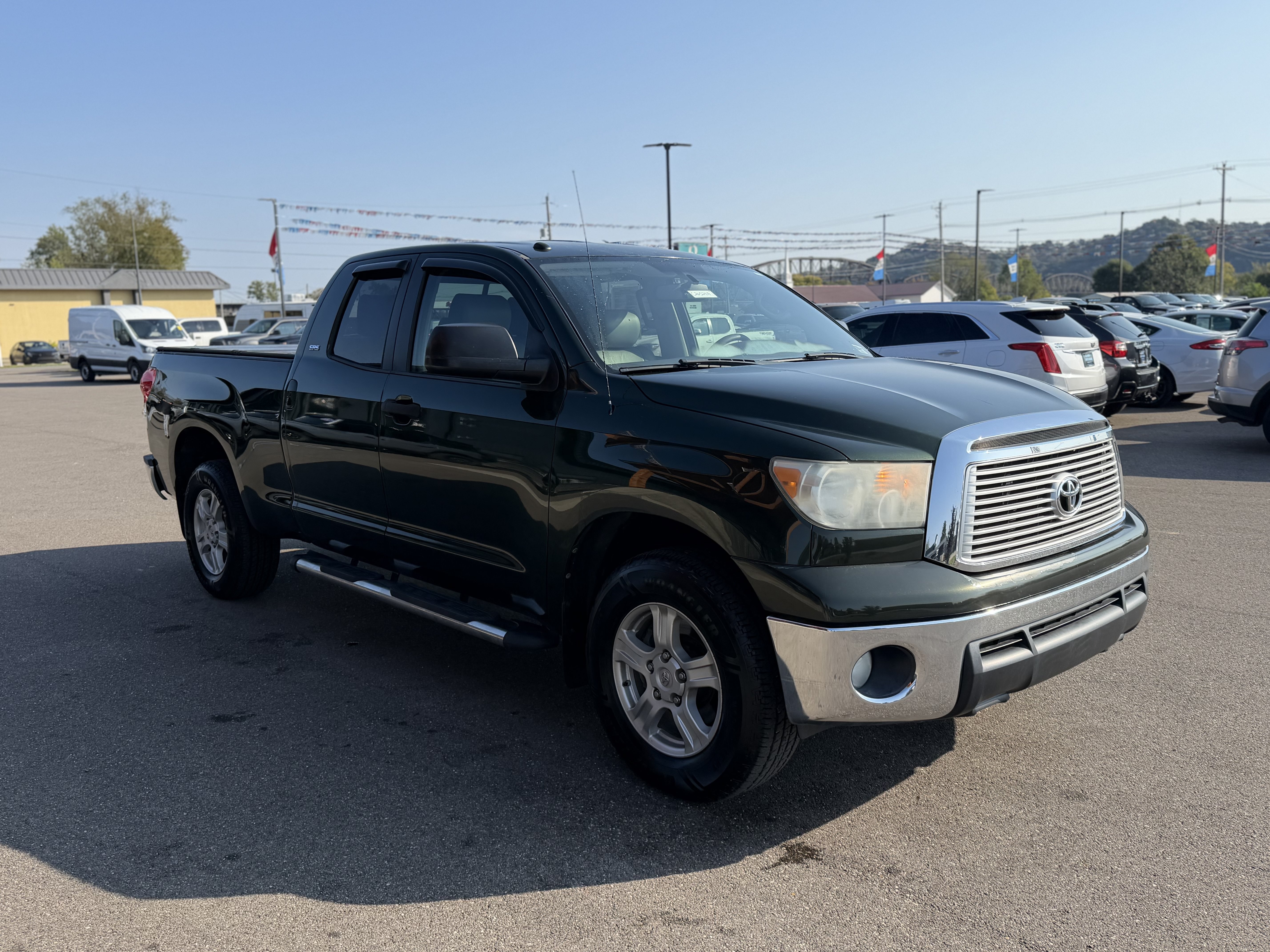 Used 2013 Toyota Tundra 2WD Double Cab w/ SR5 Pkg image 3