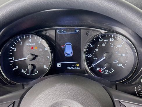Used 2017 Nissan Rogue Sport SV FWD image 13