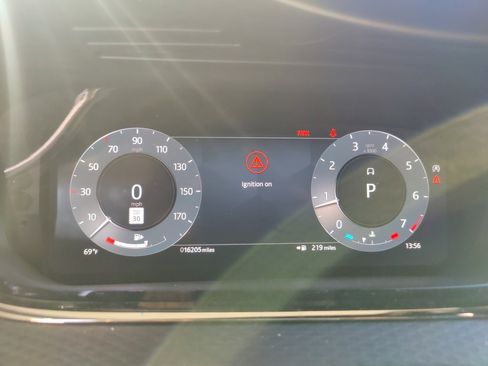 Used 2023 Land Rover Range Rover Evoque R-Dynamic S image 6