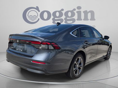 Used 2023 Honda Accord EX image 6