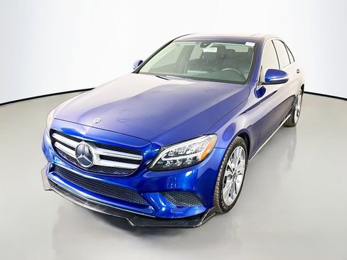 Used 2019 Mercedes-Benz C 300 Sedan image 4
