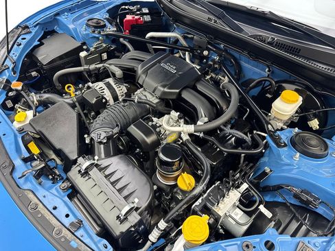 Used 2023 Toyota GR86 Premium RWD image 68