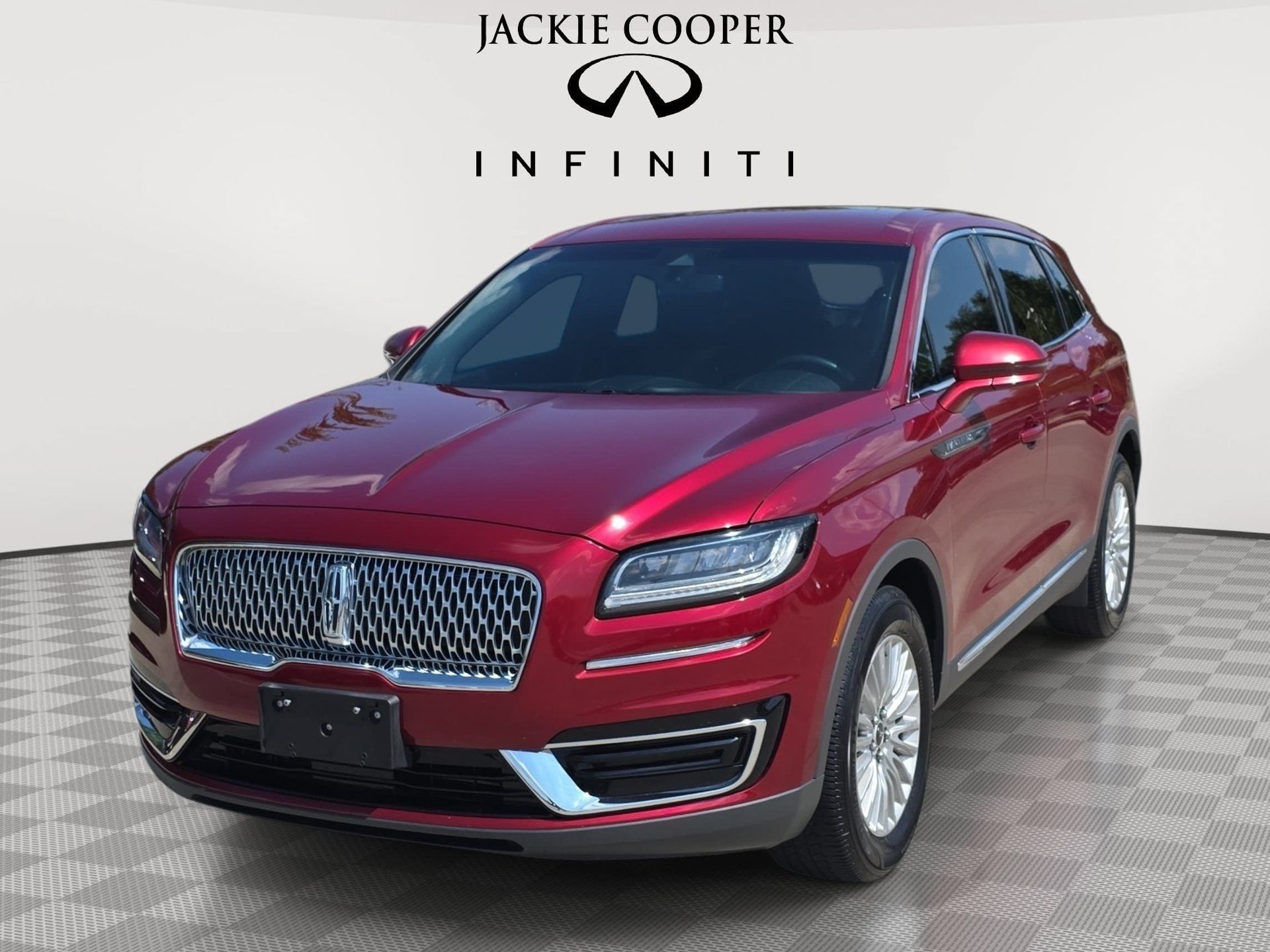 Used 2019 Lincoln Nautilus FWD image 1