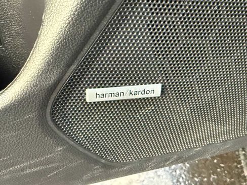 Used 2016 Subaru Outback 3.6R Limited w/ Popular Package #4 image 14