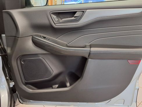 Used 2024 Ford Escape Active AWD/4WD image 11