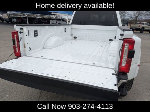 Used 2024 Ford F350 Lariat w/ FX4 Off-Road Package image 30