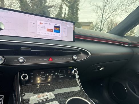 New 2026 Genesis GV70 3.5T Sport Prestige AWD/4WD image 19