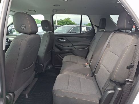 Used 2018 Chevrolet Traverse LS AWD/4WD image 11