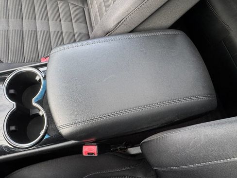 Used 2016 Ford Edge SEL w/ Canadian Touring Package AWD/4WD image 20